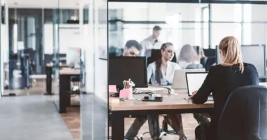 Arrêt maladie : « Les employeurs doivent prendre leurs responsabilités »… Vers un système de malus aux entreprises ?